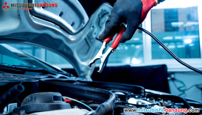 Cara Jumper Aki Mobil Yang Tepat dan Aman