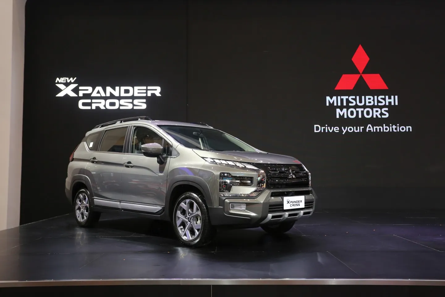 all-new-xpander-cross
