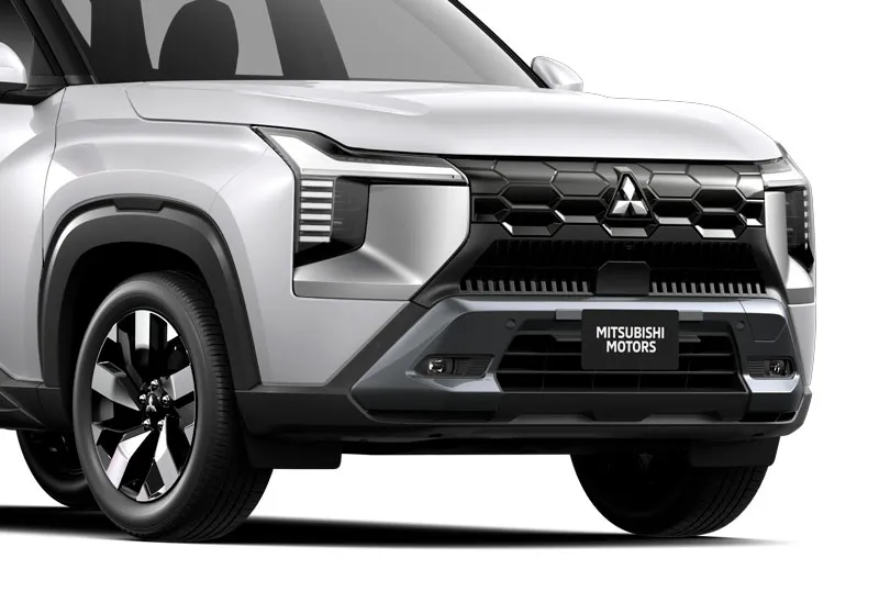 mitsubishi destinator eksterior-front-right-w81