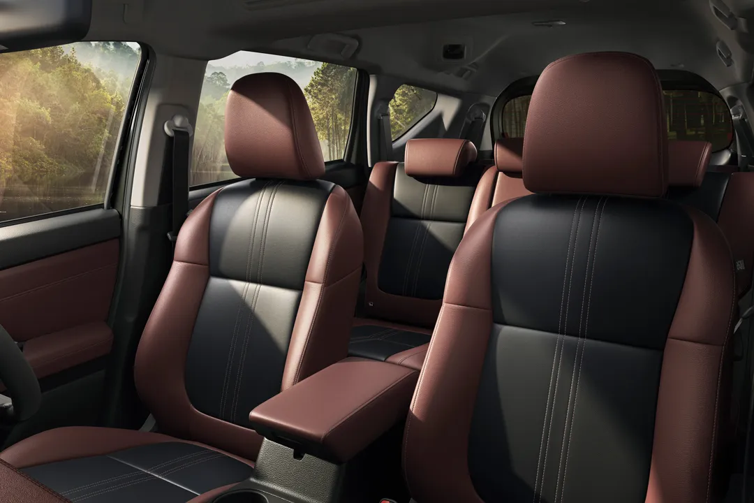mitsubishi xpander cross interior-dual-tone-synthetic-leather
